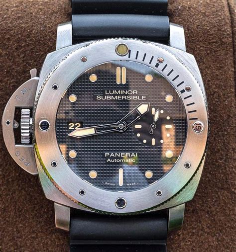 panerai 569|panerai luminor submersible.